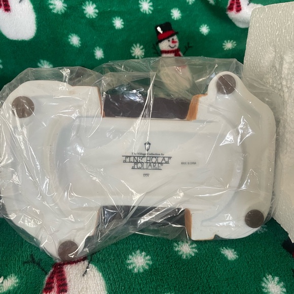 St. Nicholas Square covered bridge - Picture 5 of 5